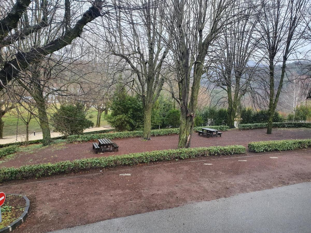 Apartment Boulle Meyras