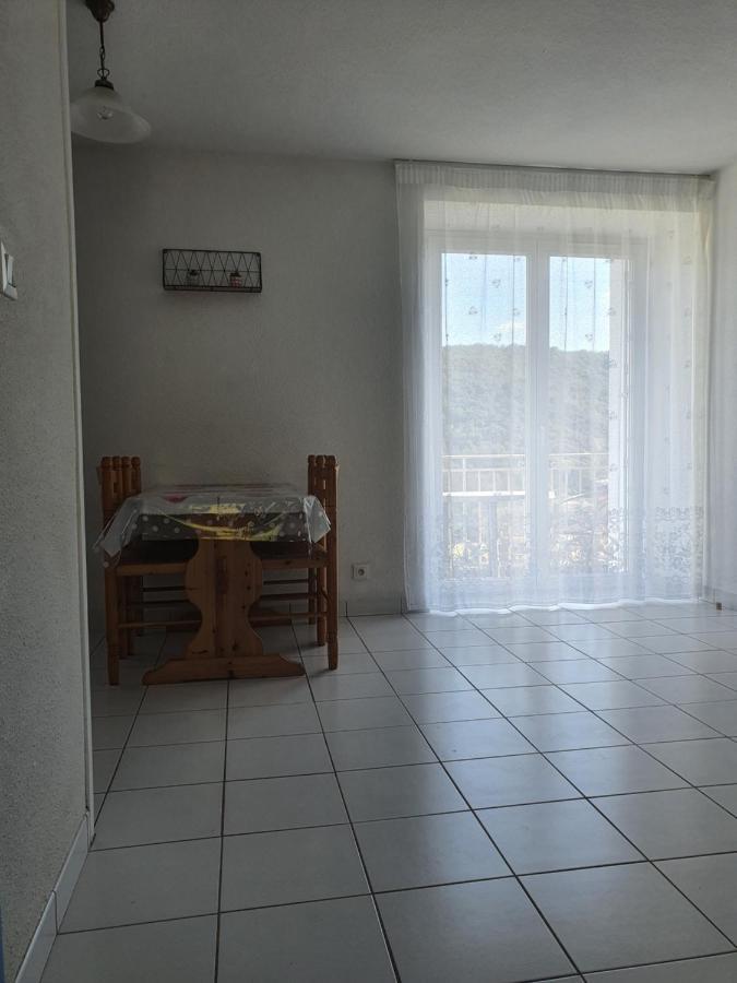 Boulle Apartment Meyras